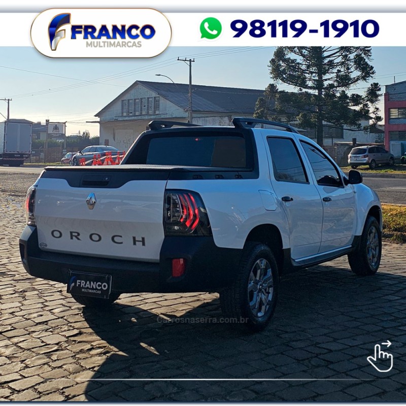 OROCH 1.6 16V SCE INTENSE FLEX 4P MANUAL - 2024 - VACARIA