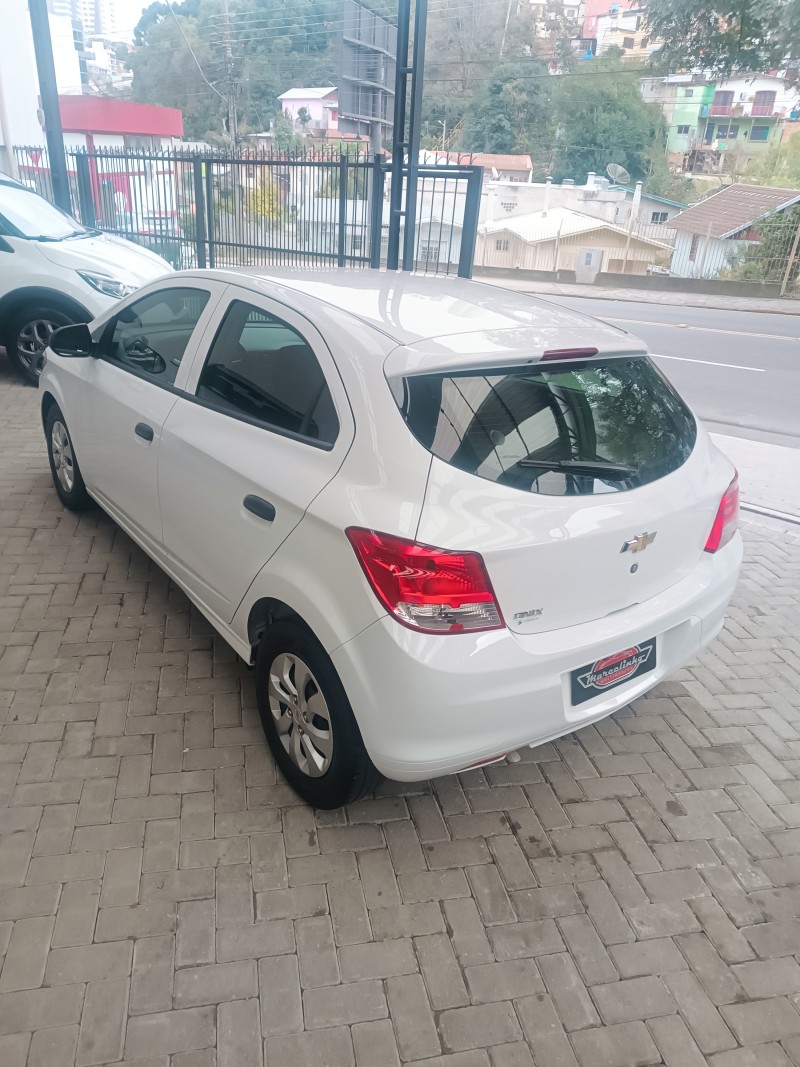 ONIX 1.0 JOY HATCH 8VFLEX 4P MANUAL - 2018 - CAXIAS DO SUL