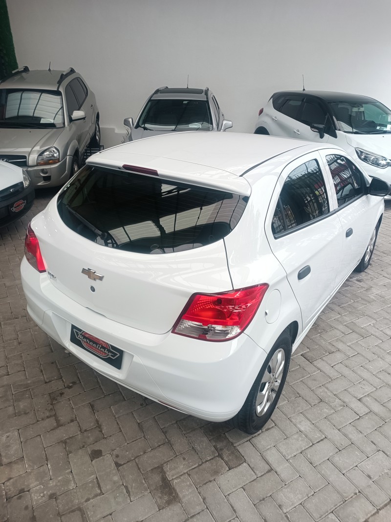 ONIX 1.0 JOY HATCH 8VFLEX 4P MANUAL - 2018 - CAXIAS DO SUL