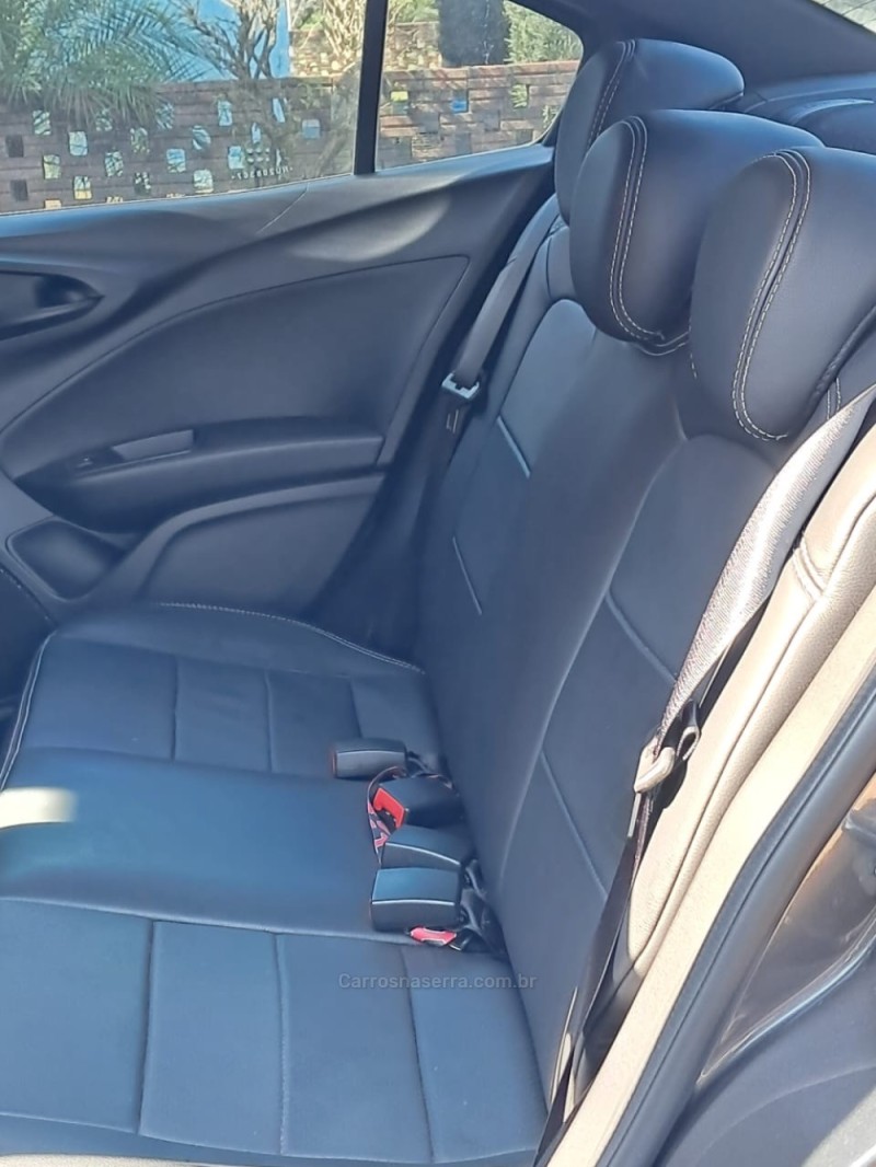 CRONOS 1.3 DRIVE 8V FLEX 4P MANUAL - 2022 - BENTO GONçALVES