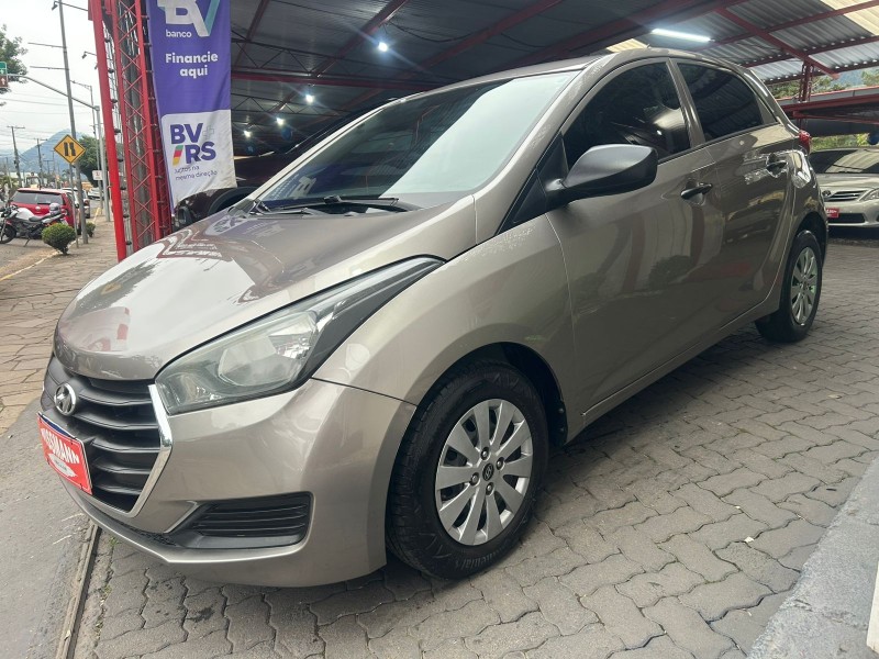 HB20 1.0 COMFORT 12V FLEX 4P MANUAL - 2016 - TRêS COROAS