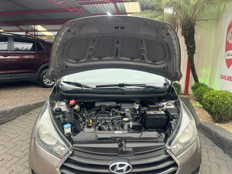 HB20 1.0 COMFORT 12V FLEX 4P MANUAL - 2016 - TRêS COROAS