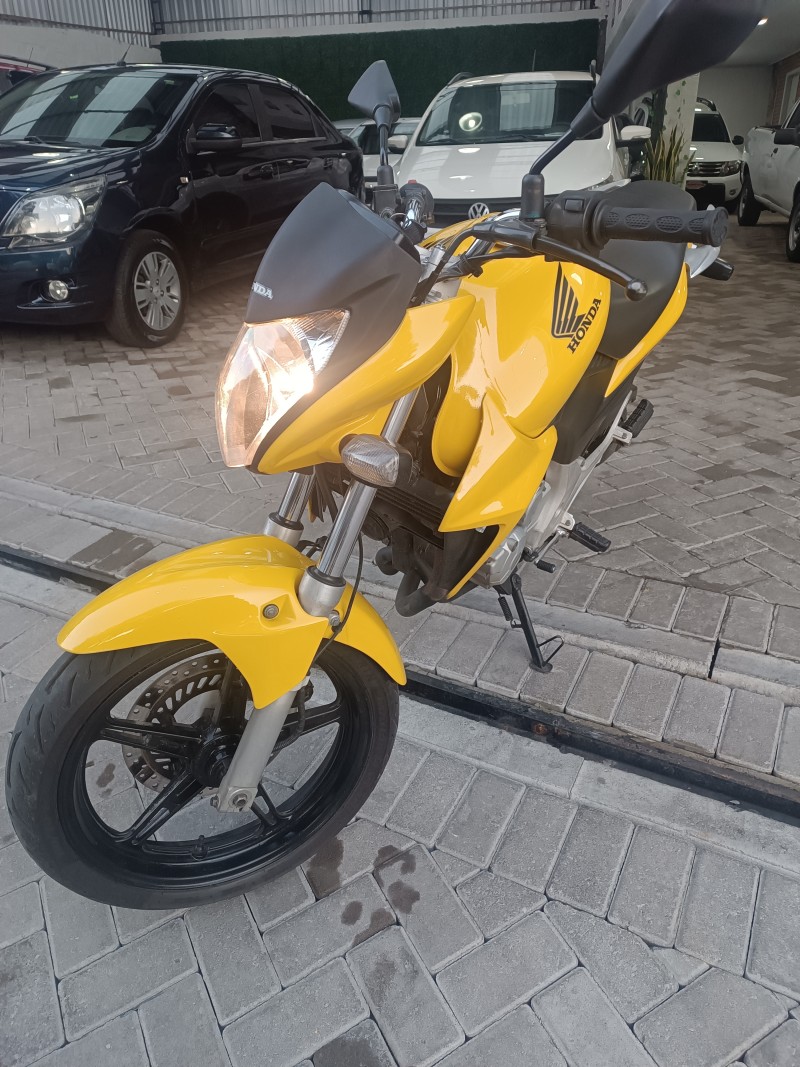 CB 300R ABS - 2013 - CAXIAS DO SUL
