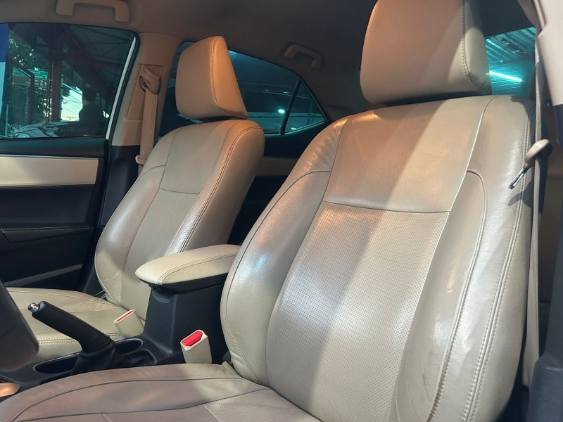 COROLLA 2.0 ALTIS 16V FLEX 4P AUTOMÁTICO - 2016 - TRêS COROAS