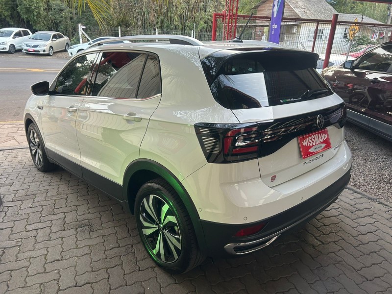 T-CROSS 1.4 HIGHLINE TSI 16V FLEX 4P AUTOMÁTICO - 2024 - TRêS COROAS