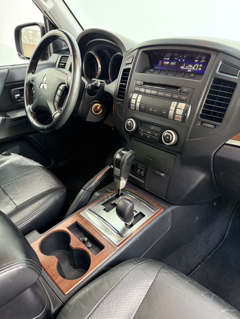 PAJERO FULL 3.8 HPE 4X4 V6 24V GASOLINA 2P AUTOMÁTICO - 2008 - BENTO GONçALVES