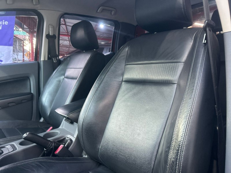 RANGER 3.2 LIMITED PLUS 4X4 CD 20V DIESEL 4P AUTOMÁTICO - 2017 - TRêS COROAS