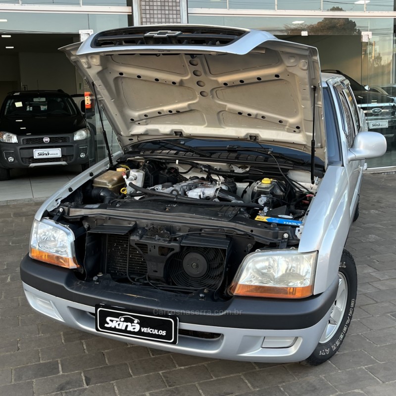 S10 2.8 STD 4X4 CD 12V TURBO INTERCOOLER DIESEL 4P MANUAL - 2002 - VACARIA