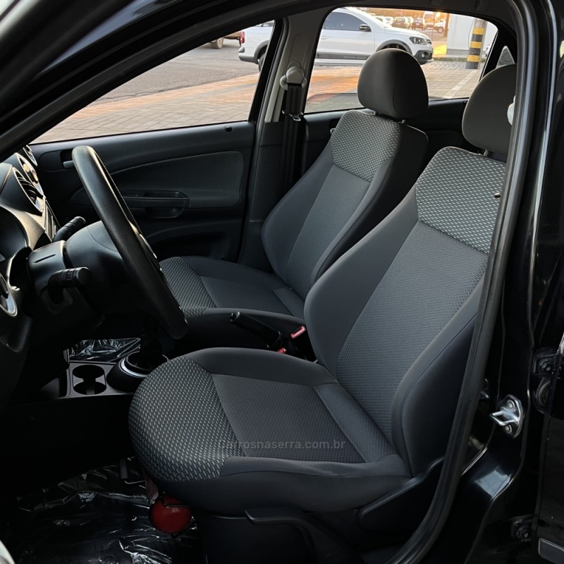 GOL 1.0 MI 8V FLEX 4P MANUAL G.V - 2012 - VACARIA