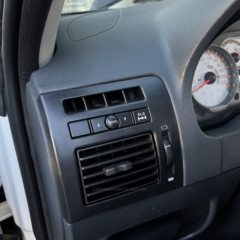 STRADA 1.8 MPI ADVENTURE CE 16V FLEX 2P MANUAL - 2010 - VACARIA