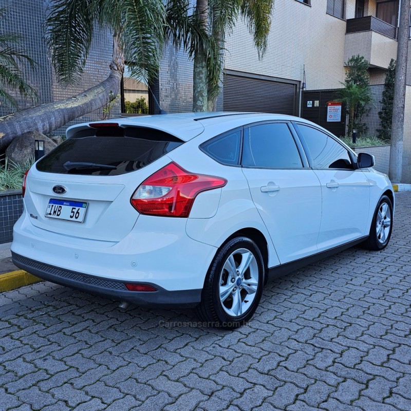 FOCUS 1.6 SE 16V FLEX 4P MANUAL