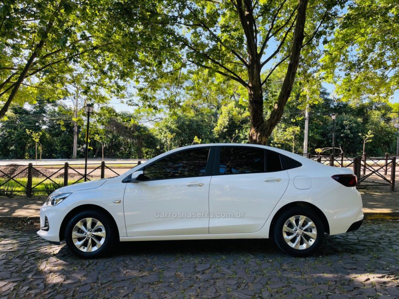 ONIX 1.0 LT PLUS 12V TURBO 4P FLEX MANUAL - 2023 - NOVO HAMBURGO
