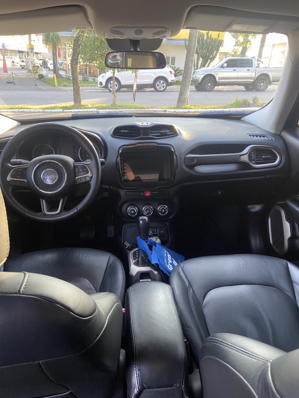 RENEGADE 1.8 16V FLEX SPORT 4P AUTOMÁTICO - 2016 - FARROUPILHA