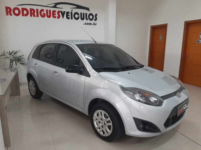 fiesta 1.0 mpi class hatch 8v flex 4p manual 2014 caxias do sul