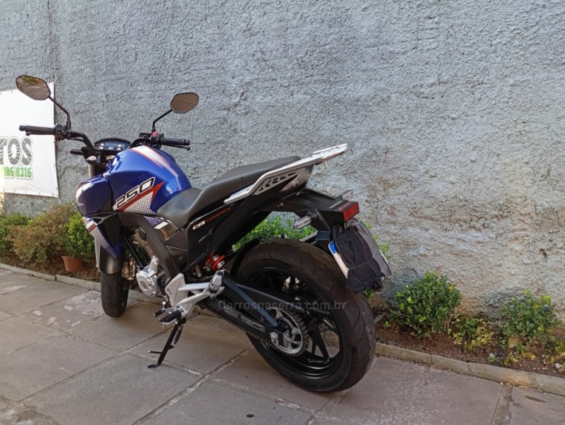 CB 250F TWISTER  - 2022 - CAXIAS DO SUL