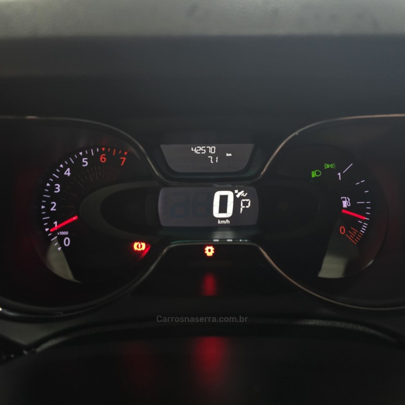 CAPTUR 1.3 INTENSE TURBO 16V FLEX 5P AUTOMÁTICO - 2022 - SANTA CRUZ DO SUL