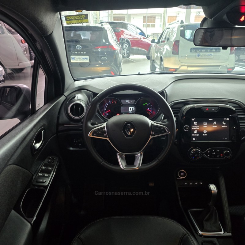 CAPTUR 1.3 INTENSE TURBO 16V FLEX 5P AUTOMÁTICO - 2022 - SANTA CRUZ DO SUL