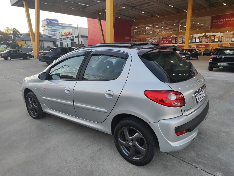 207 1.4 QUIKSILVER 8V FLEX 4P MANUAL - 2010 - FARROUPILHA