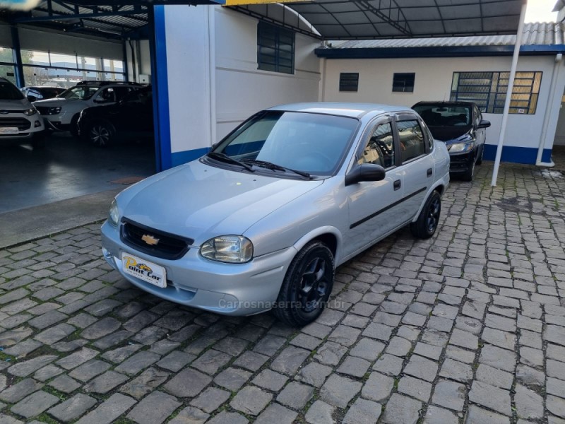 CLASSIC 1.0 MPFI VHCE 8V FLEX 4P MANUAL - 2010 - VACARIA
