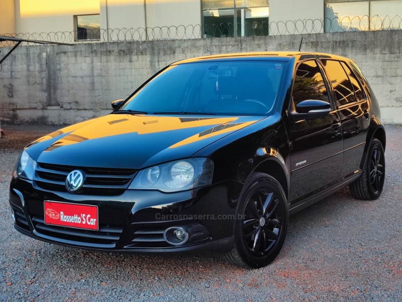 GOLF 1.6 MI SPORTLINE 8V FLEX 4P MANUAL - 2013 - FARROUPILHA