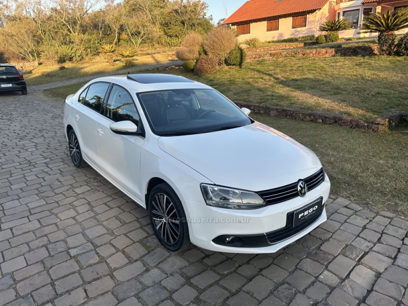 jetta 2.0 tsi highline 200cv gasolina 4p tiptronic 2012 bento goncalves