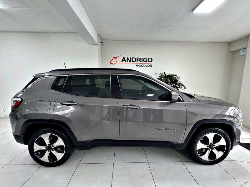 COMPASS 2.0 16V FLEX LONGITUDE AUTOMÁTICO - 2018 - CAXIAS DO SUL