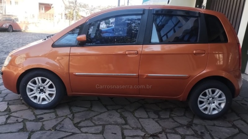 IDEA 1.8 MPI HLX 8V FLEX 4P MANUAL - 2006 - CAXIAS DO SUL