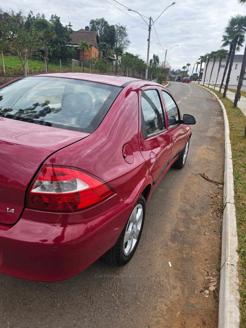 PRISMA 1.4 MPFI MAXX 8V FLEX 4P MANUAL - 2009 - VERANóPOLIS