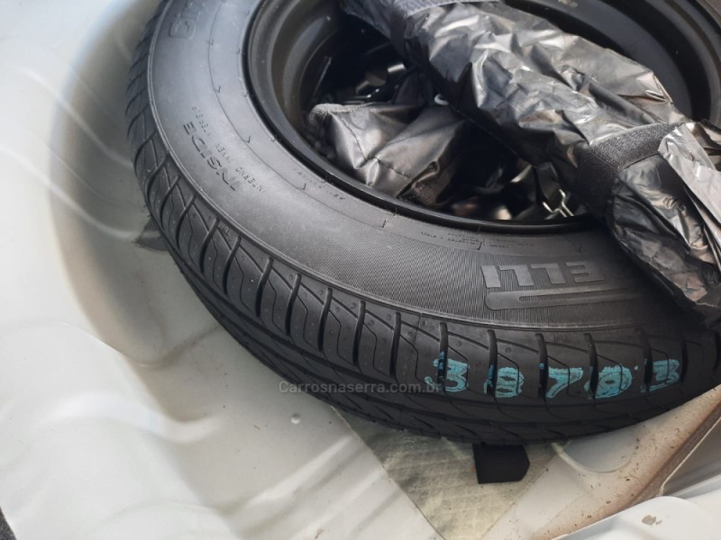 KWID 1.0 12V SCE FLEX ZEN MANUAL - 2025 - DOIS IRMãOS