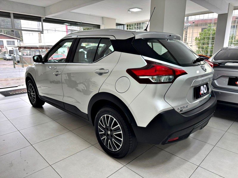 KICKS 1.6 16V FLEX S XTRONIC 4P AUTOMÁTICO - 2018 - CAXIAS DO SUL
