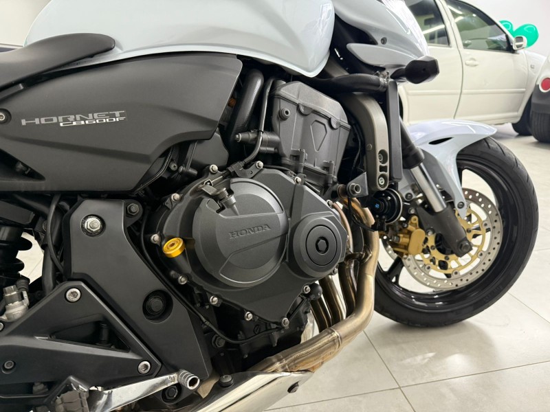 CB 600F HORNET - 2010 - BENTO GONçALVES