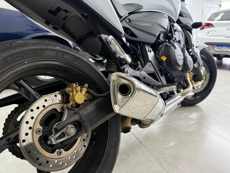 CB 600F HORNET - 2010 - BENTO GONçALVES
