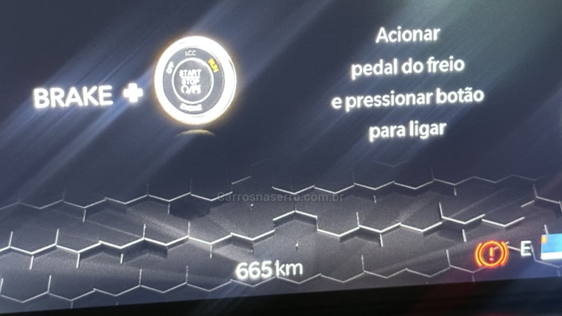 COMMANDER 1.3 OVERLAND T270 16V 4X2 TURBO FLEX 4P AUTOMÁTICO - 2025 - CAXIAS DO SUL