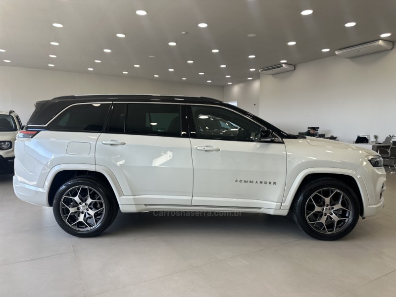 COMMANDER 1.3 OVERLAND T270 16V 4X2 TURBO FLEX 4P AUTOMÁTICO - 2025 - CAXIAS DO SUL