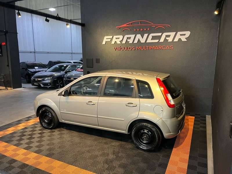 FIESTA 1.0 MPI CLASS 8V FLEX 4P MANUAL - 2009 - ANTôNIO PRADO