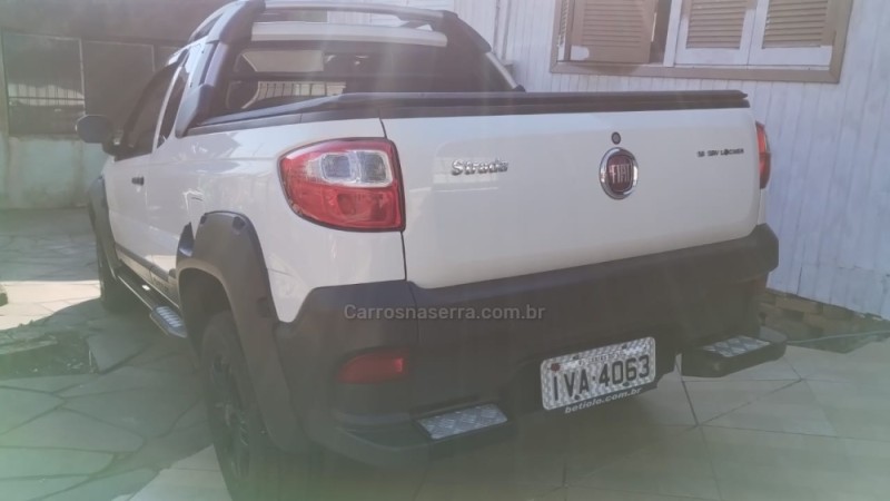 STRADA 1.8 MPI ADVENTURE LOCKER CE 8V FLEX 2P MANUAL - 2014 - CAXIAS DO SUL