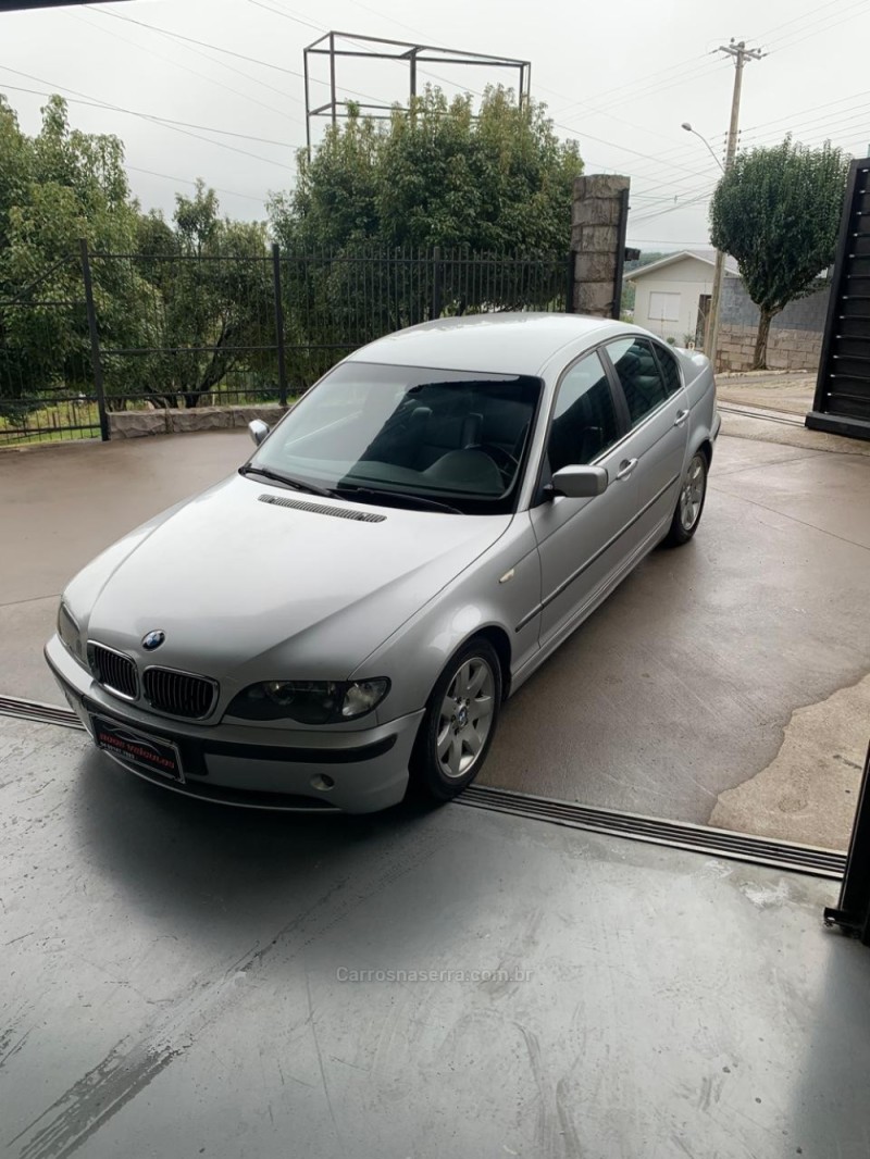 320I  - 2003 - FARROUPILHA