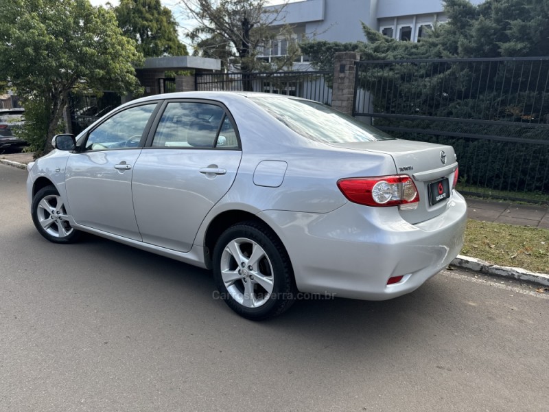 COROLLA 2.0 XEI 16V FLEX 4P AUTOMÁTICO - 2013 - NOVA PRATA