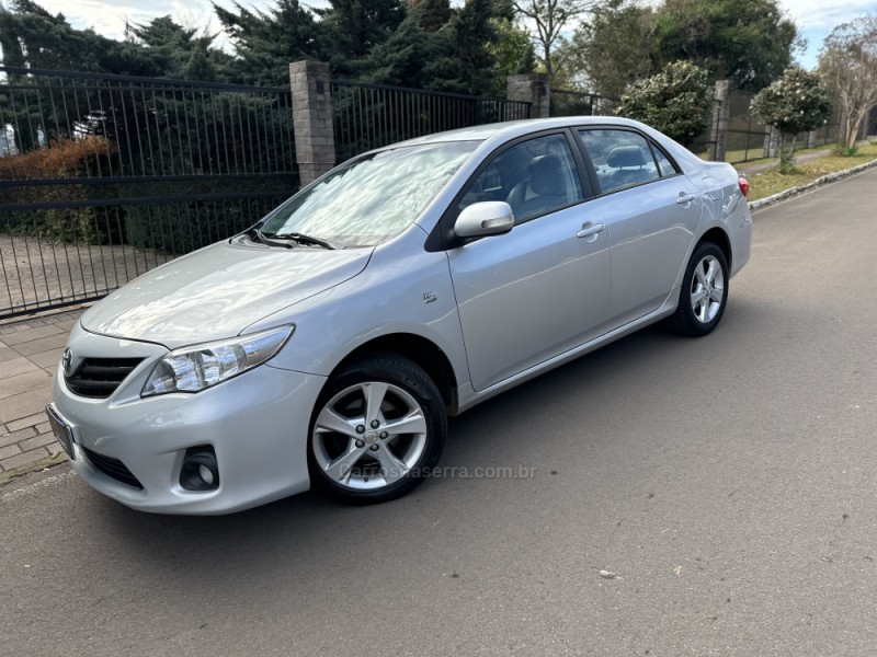 COROLLA 2.0 XEI 16V FLEX 4P AUTOMÁTICO - 2013 - NOVA PRATA
