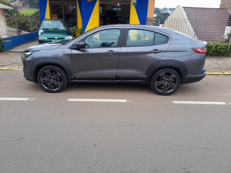 FASTBACK 1.3 LIMITED EDITION 270 TURBO FLEX 4P AUTOMÁTICO - 2023 - NOVA PRATA