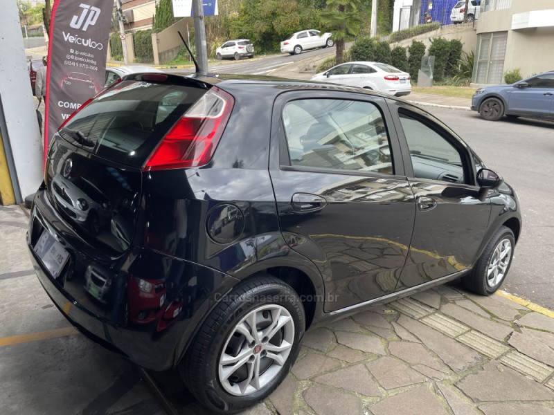 PUNTO 1.4 ATTRACTIVE 8V FLEX 4P MANUAL - 2011 - BENTO GONçALVES