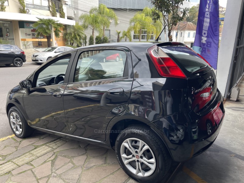 PUNTO 1.4 ATTRACTIVE 8V FLEX 4P MANUAL - 2011 - BENTO GONçALVES
