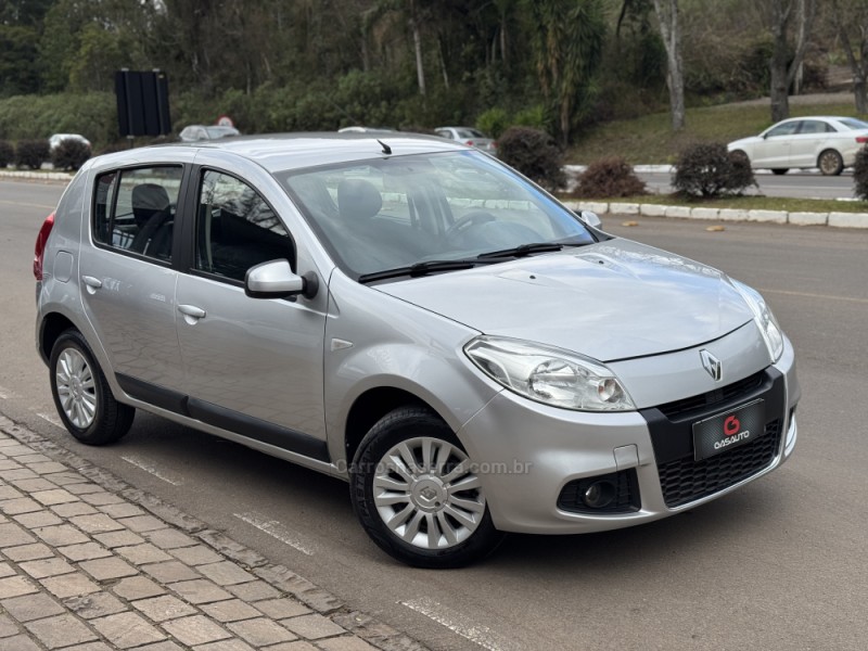 SANDERO 1.6 PRIVILÉGE 8V FLEX 4P MANUAL