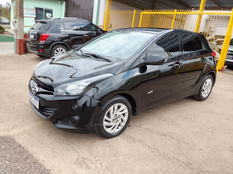 HB20 1.0 COMFORT 12V FLEX 4P MANUAL - 2015 - ARROIO DO MEIO