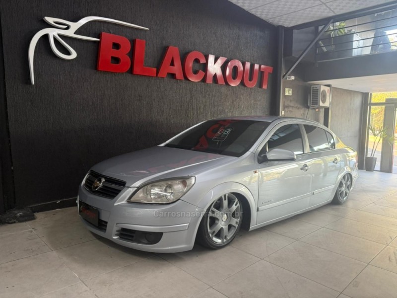 VECTRA 2.0 MPFI ELEGANCE 8V 140CV FLEX 4P MANUAL - 2008 - CAMPO BOM