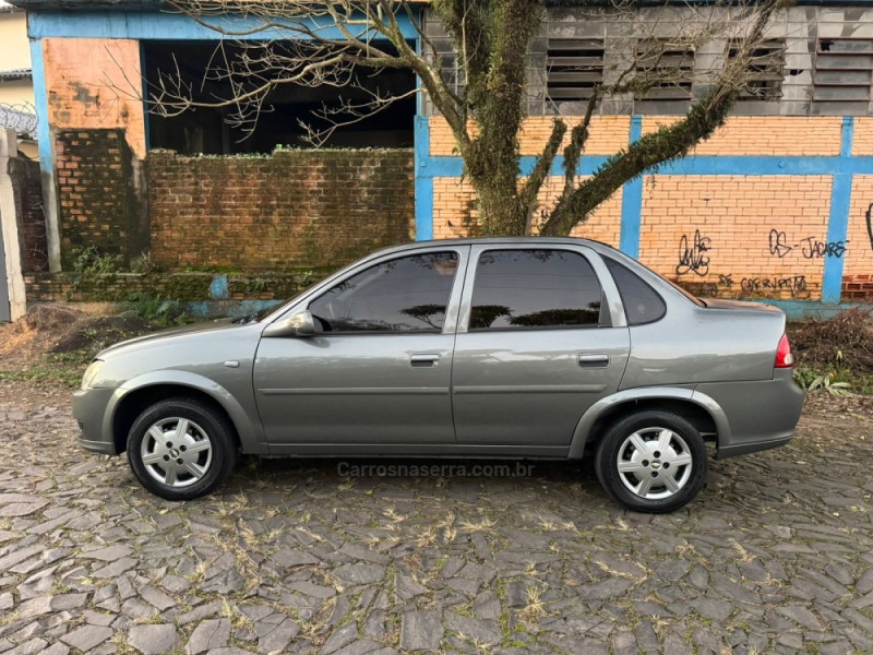 CLASSIC 1.0 MPFI LS 8V GASOLINA 4P MANUAL - 2013 - ESTâNCIA VELHA