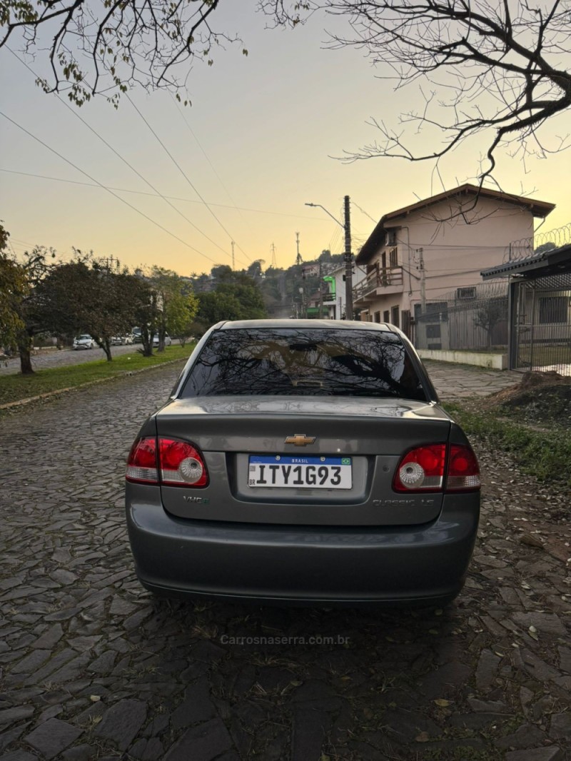 CLASSIC 1.0 MPFI LS 8V GASOLINA 4P MANUAL - 2013 - ESTâNCIA VELHA