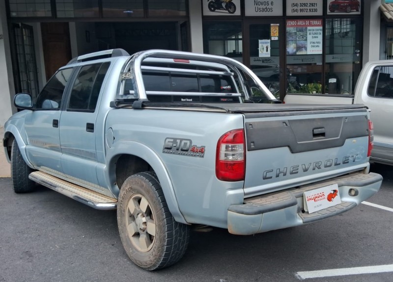 S10 2.8 EXECUTIVE 4X4 CD 12V TURBO INTERCOOLER DIESEL 4P MANUAL - 2011 - FLORES DA CUNHA