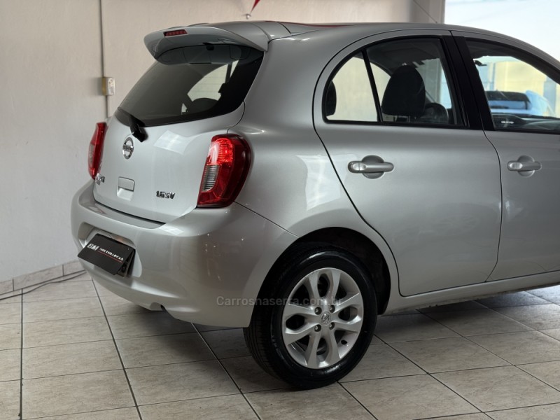 MARCH 1.6 SV 16V FLEX 4P MANUAL - 2017 - GUAPORé
