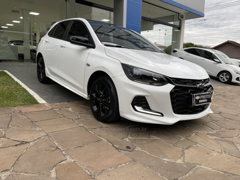 ONIX 1.0 HATCH RS 12V TURBO 4P AUTOMÁTICO - 2023 - GUAPORé